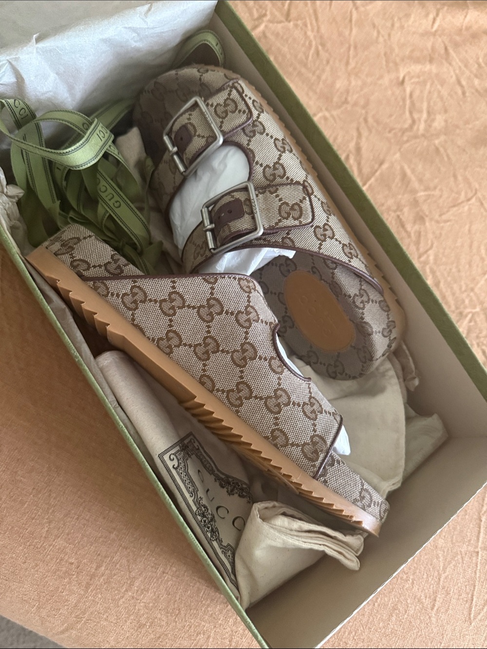 Gucci Lavaredo Slides. Gently Worn. Men’s sz7
